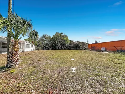2471 Greenway Street Sanford FL 32771