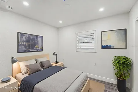 318 Bath Street Tarpon Springs FL 34689