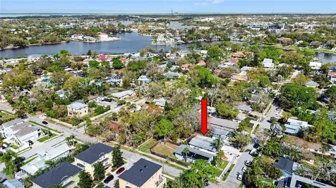 318 Bath Street Tarpon Springs FL 34689