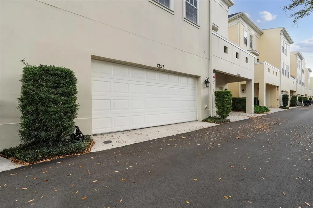 1353 Chatfield Place Orlando FL 32814