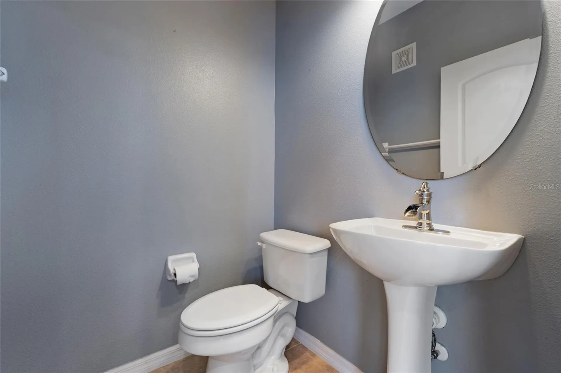 1353 Chatfield Place Orlando FL 32814