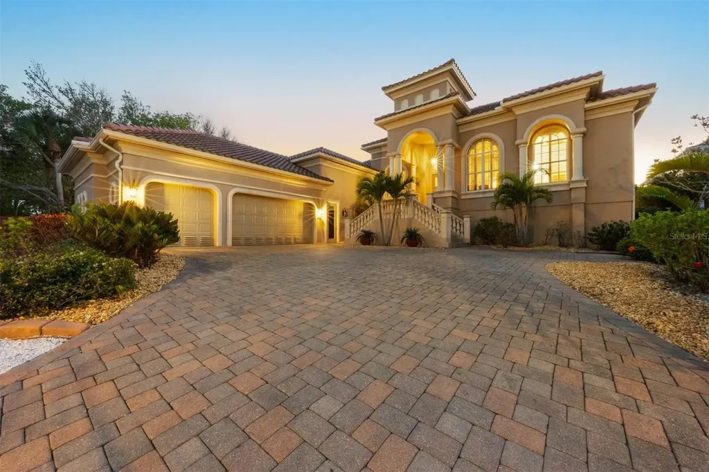 8340 Manasota Key Road Englewood FL 34223