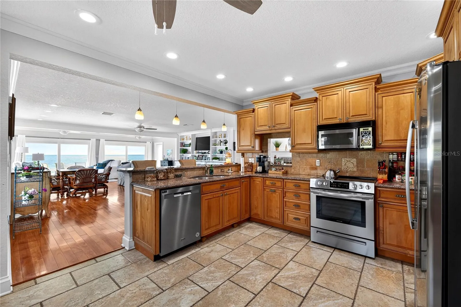 2540 E Bay Isle Drive SE St Petersburg FL 33705