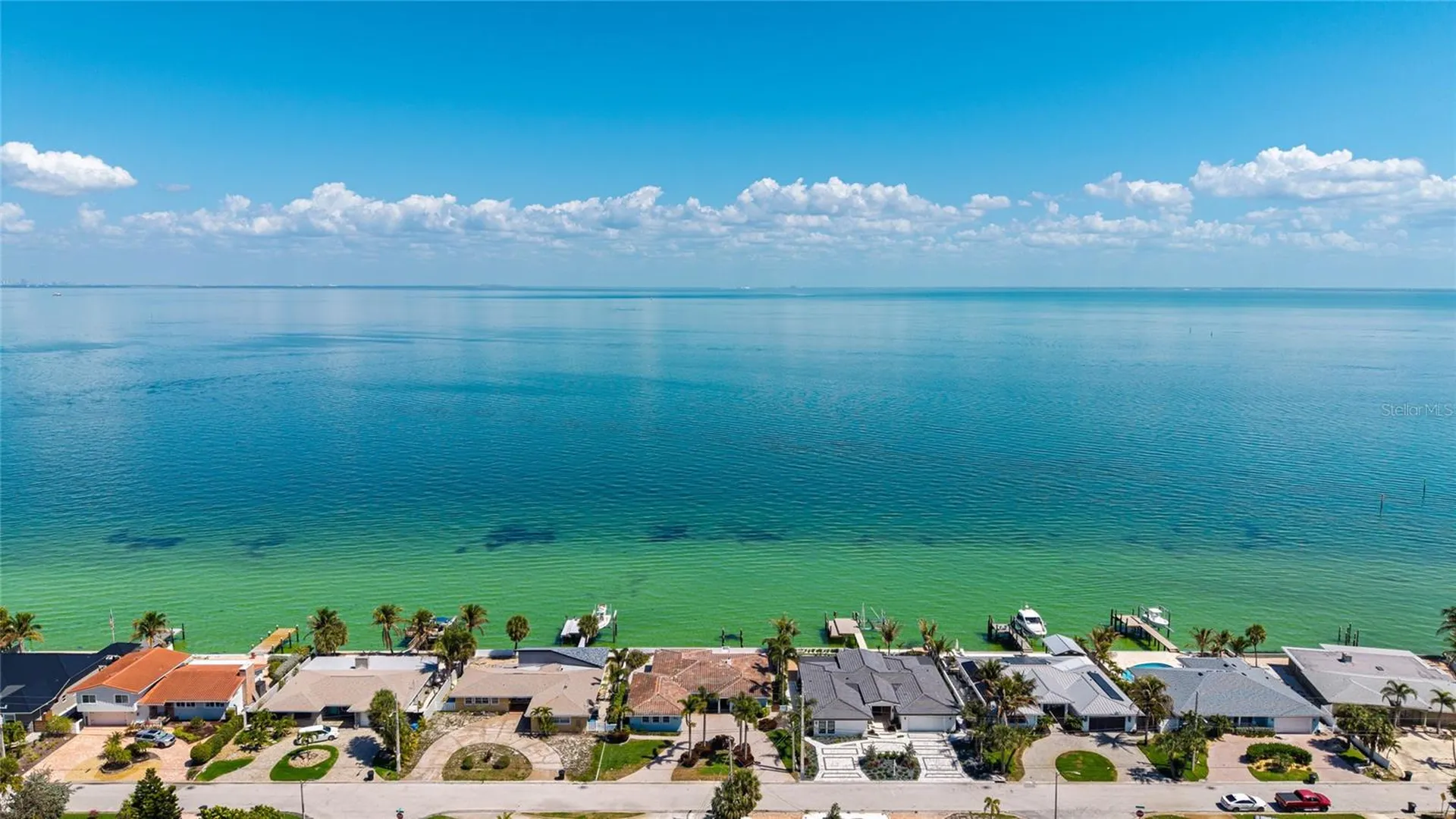 2540 E Bay Isle Drive SE St Petersburg FL 33705