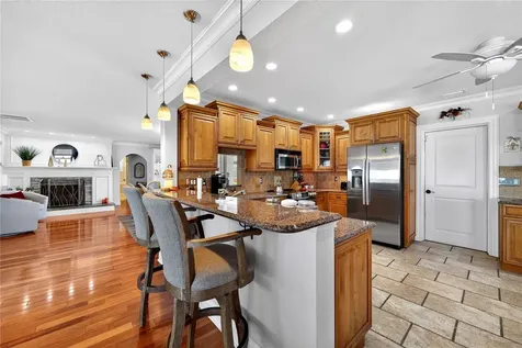 2540 E Bay Isle Drive SE St Petersburg FL 33705