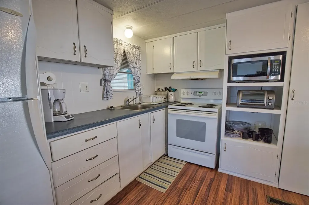 1800 Englewood Road Englewood FL 34223