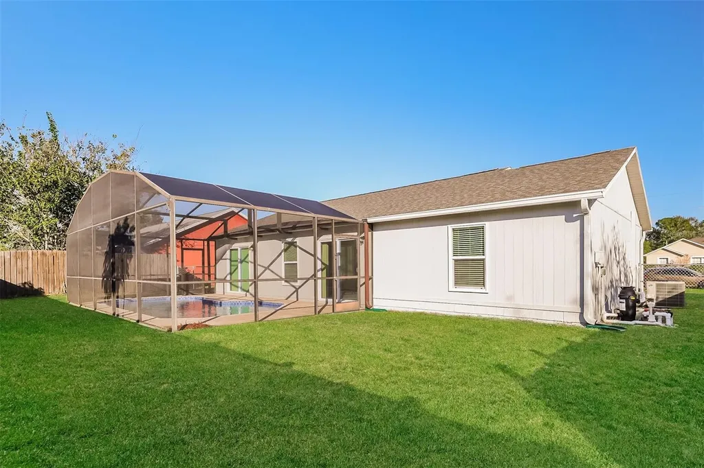 657 Koala Court Kissimmee FL 34759