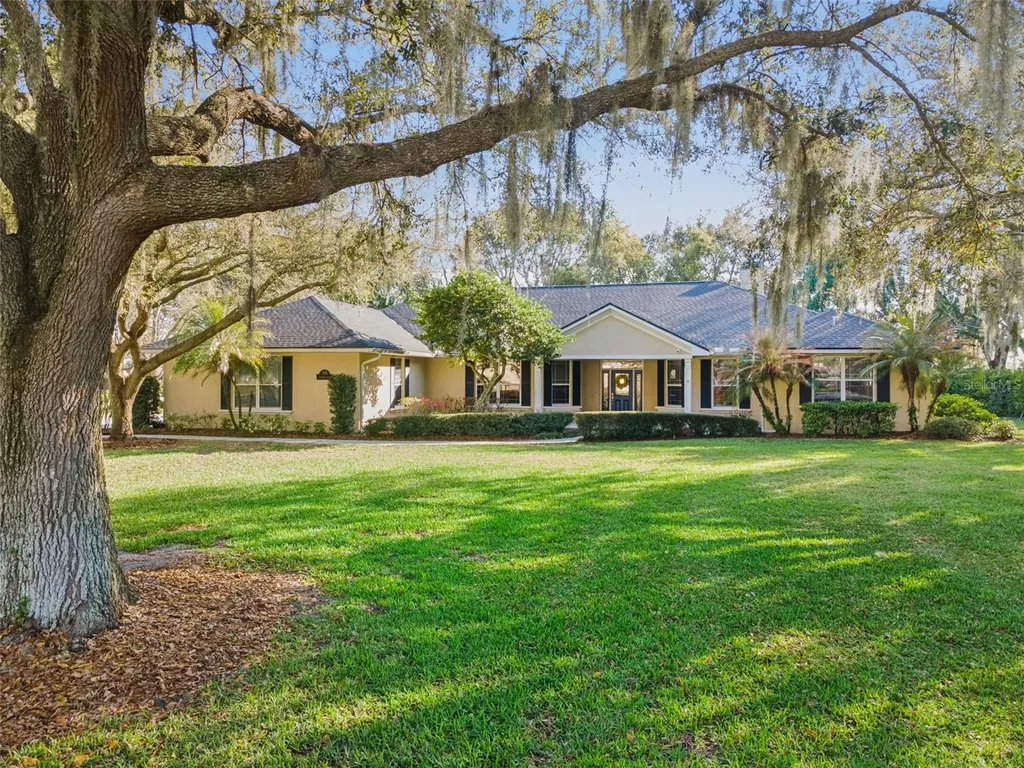 100 Wyndham Drive Winter Haven FL 33884