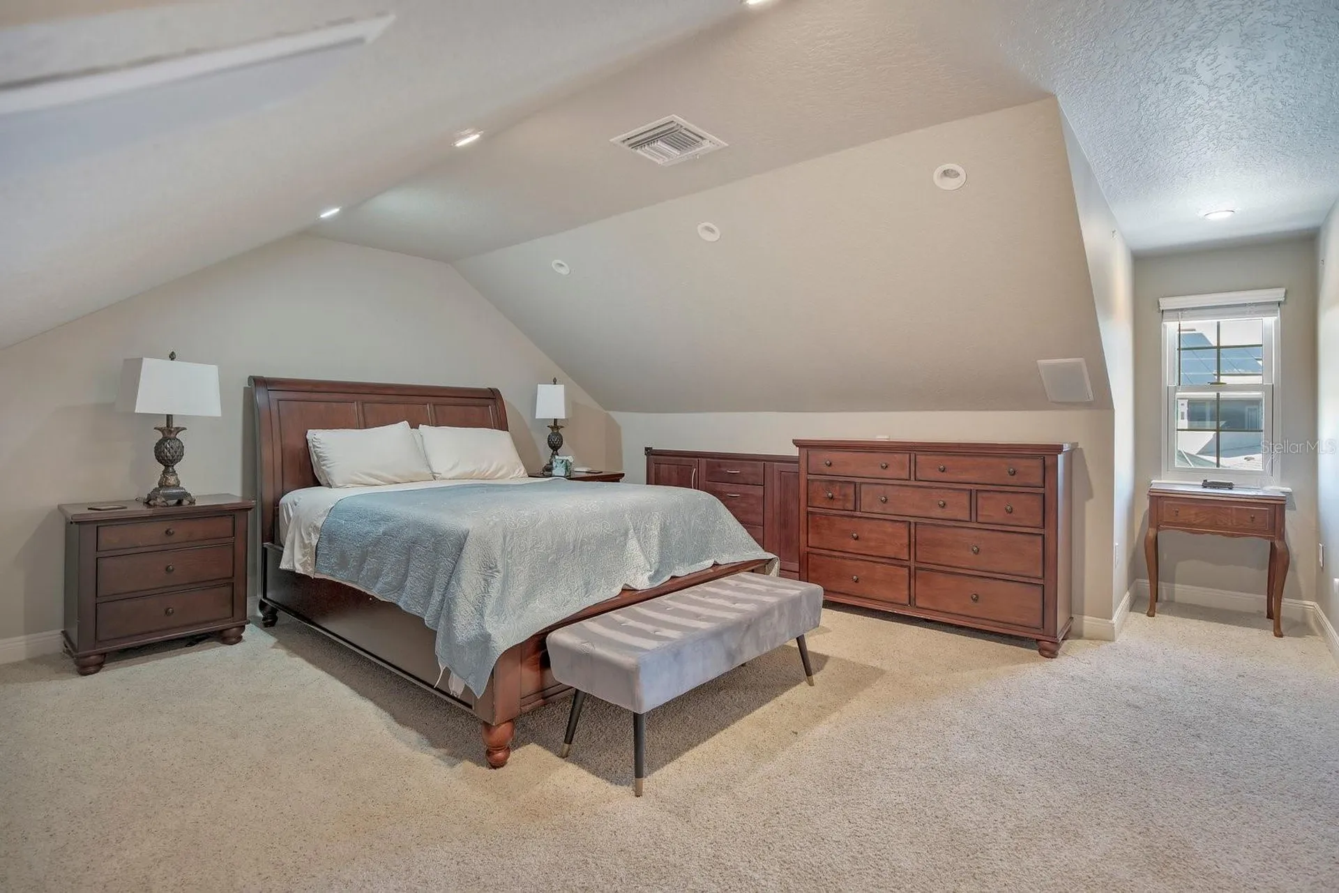 9613 Pine Lily Street Orlando FL 32827