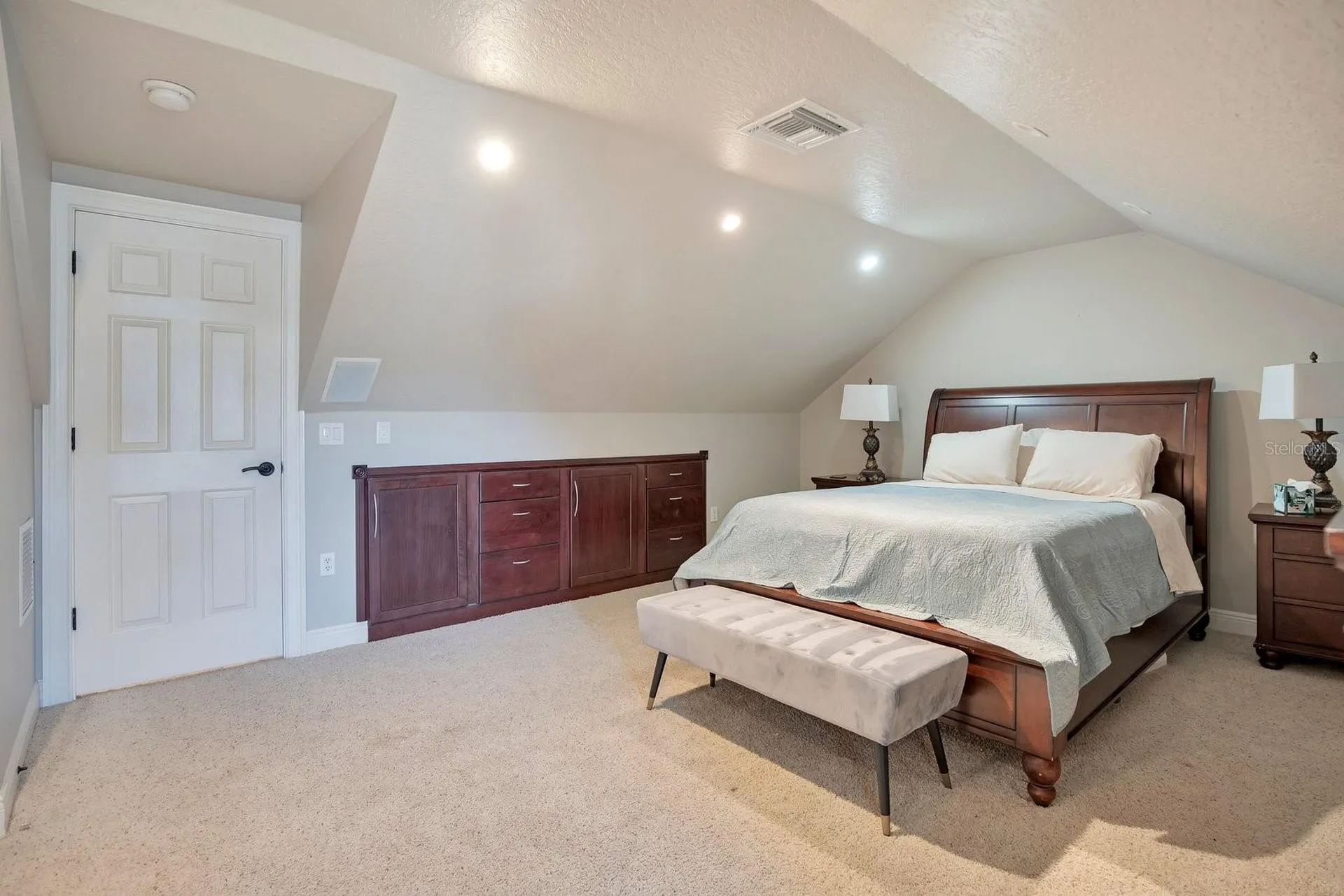9613 Pine Lily Street Orlando FL 32827