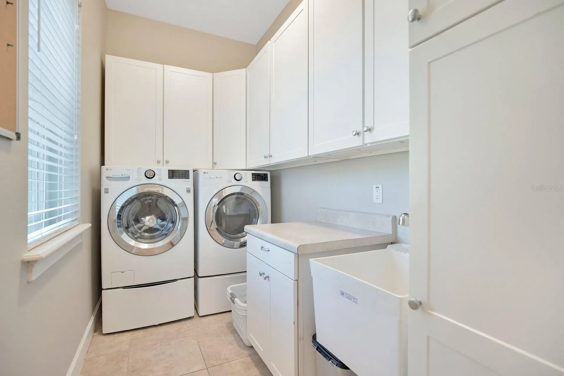 9613 Pine Lily Street Orlando FL 32827