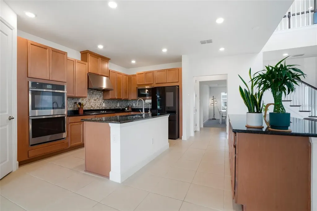 34068 Castaway Loop Wesley Chapel FL 33543
