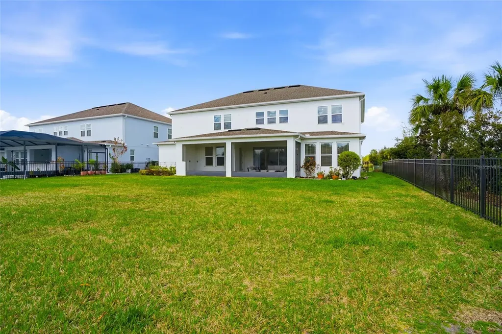 34068 Castaway Loop Wesley Chapel FL 33543