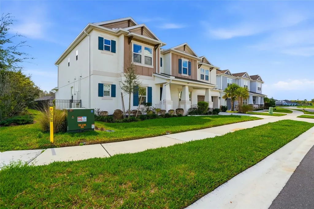34068 Castaway Loop Wesley Chapel FL 33543