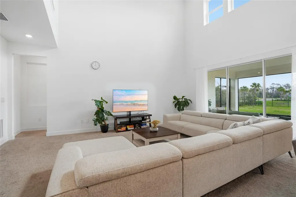 34068 Castaway Loop Wesley Chapel FL 33543