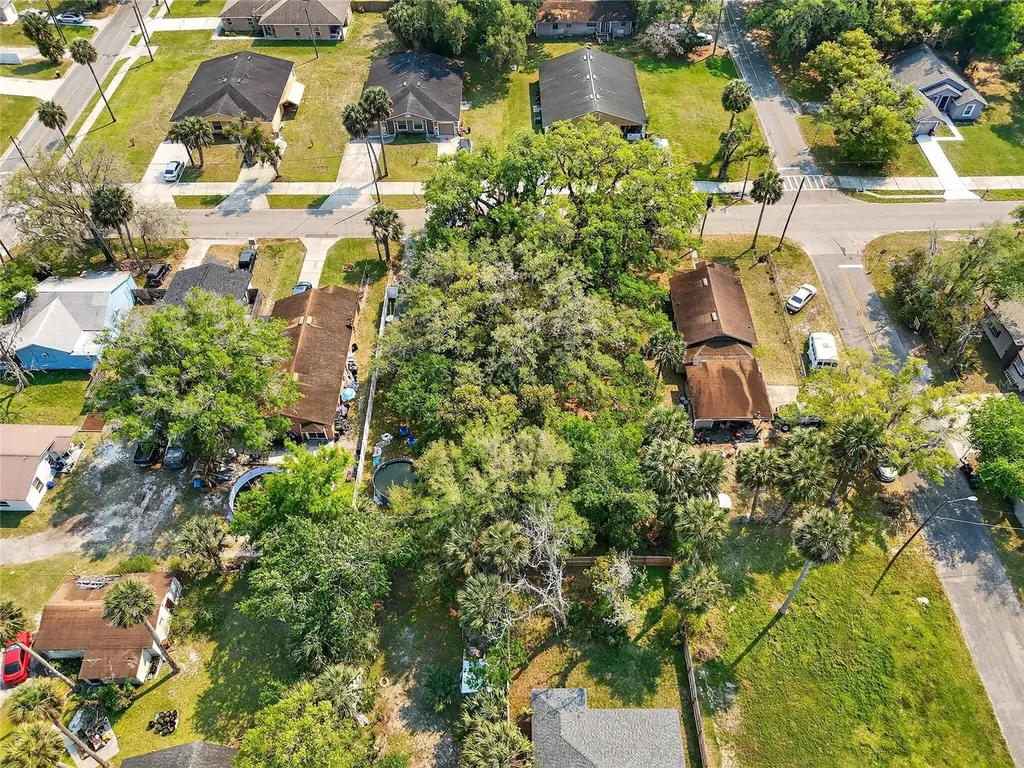 1116 W 8th Street Sanford FL 32771