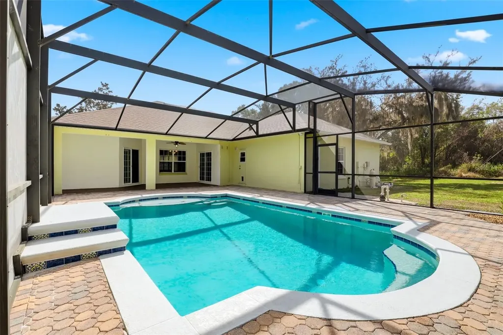 2430 Heron Court St Cloud FL 34771