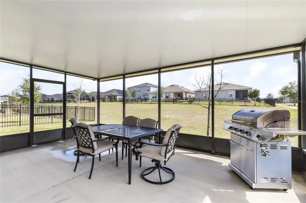 452 Baroness Way Deland FL 32724