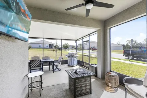 452 Baroness Way Deland FL 32724
