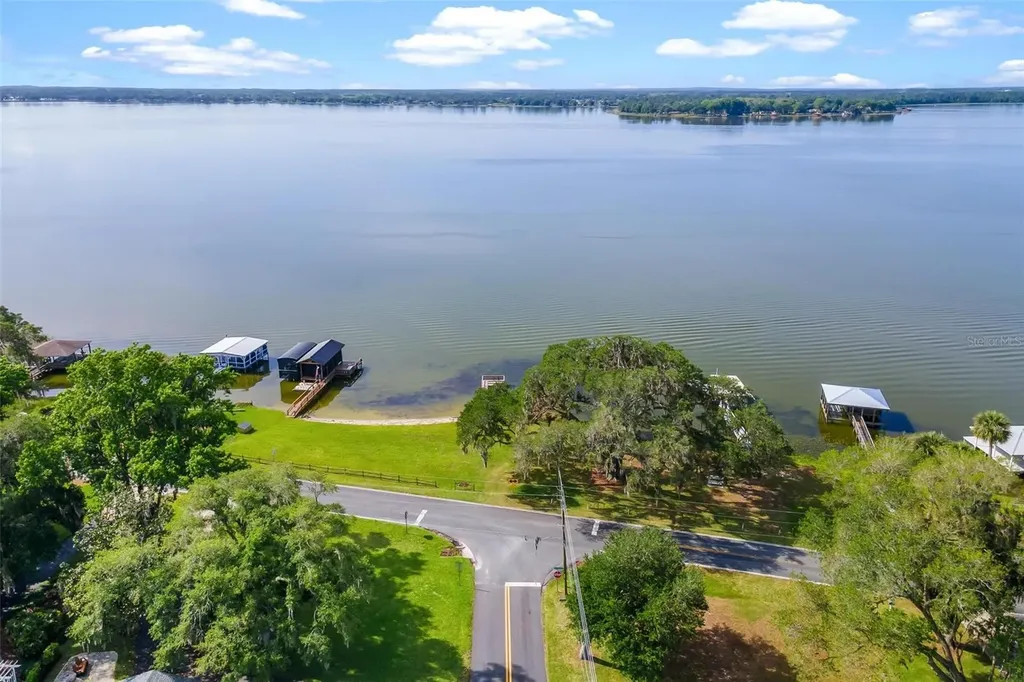366 Bay Road Mount Dora FL 32757