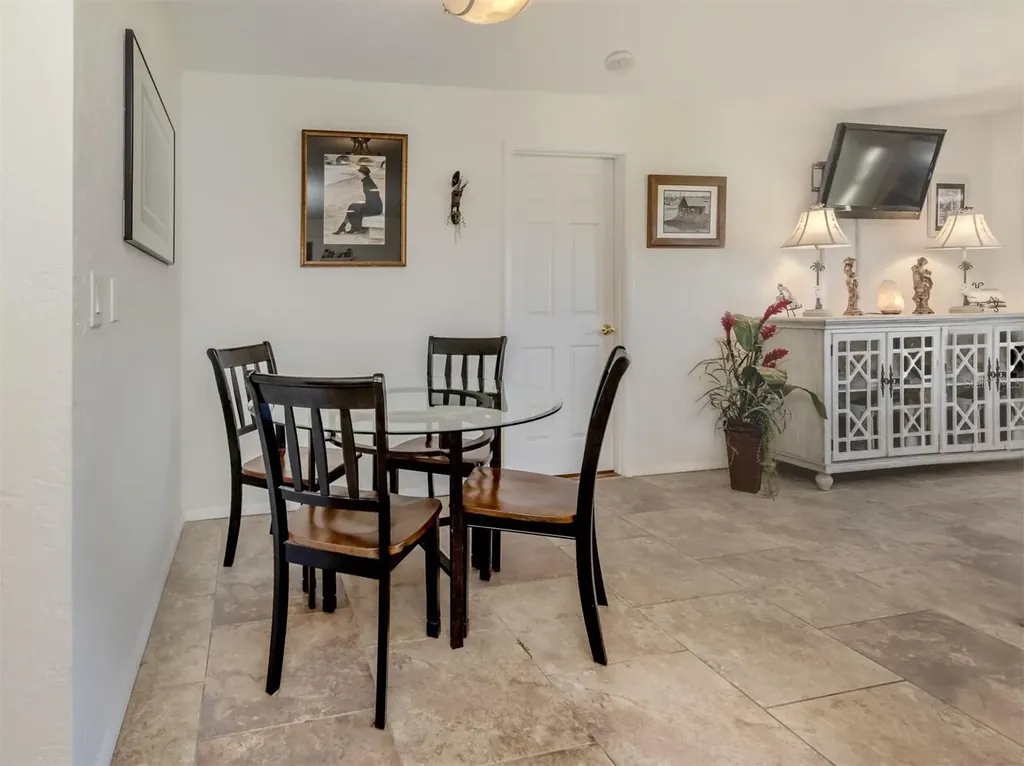 904 S Gondola Drive Venice FL 34293