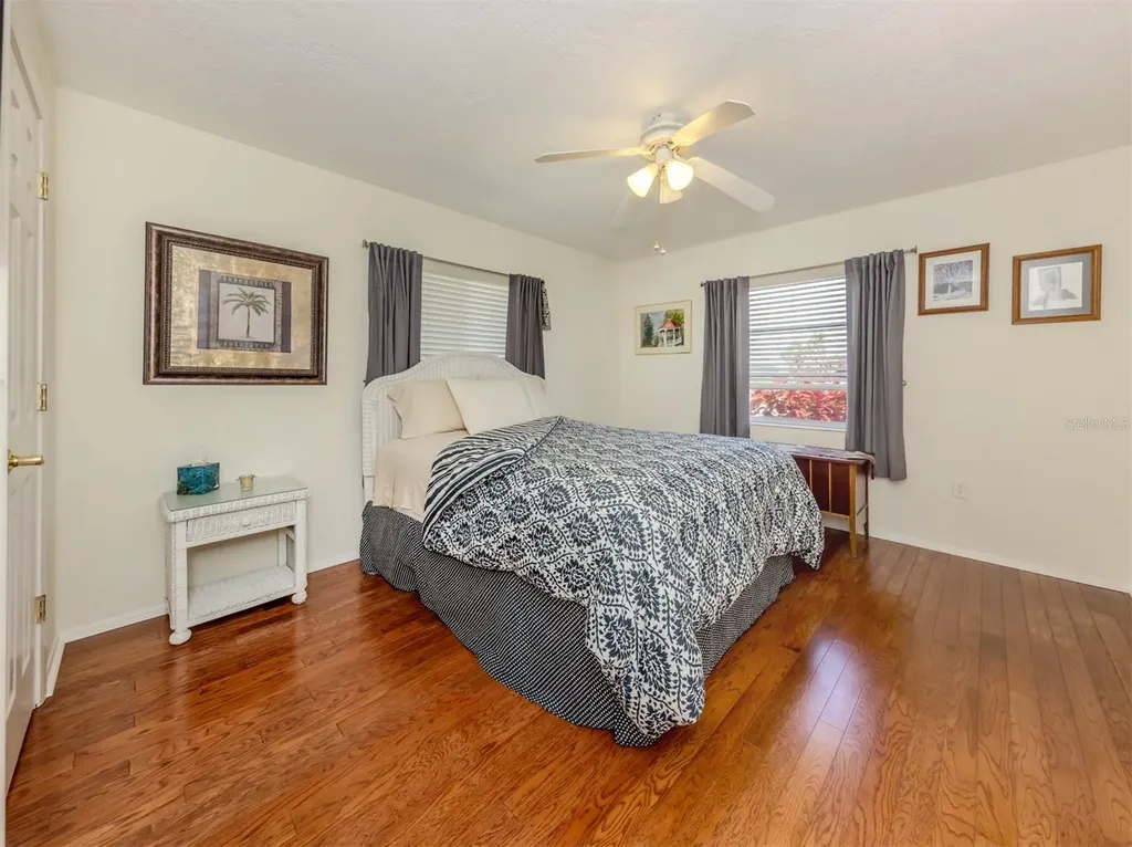 904 S Gondola Drive Venice FL 34293