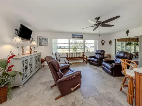 904 S Gondola Drive Venice FL 34293
