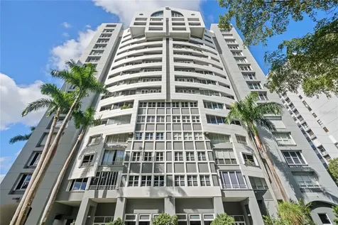 105 Ortegon Avenue Guaynabo PR 00966