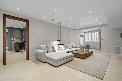 105 Ortegon Avenue Guaynabo PR 00966