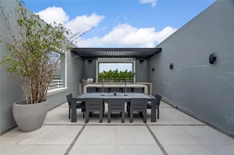 105 Ortegon Avenue Guaynabo PR 00966