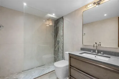 105 Ortegon Avenue Guaynabo PR 00966