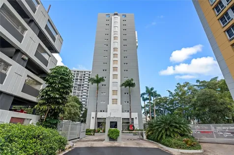 105 Ortegon Avenue Guaynabo PR 00966
