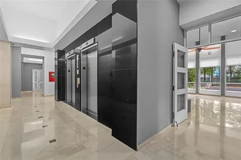 105 Ortegon Avenue Guaynabo PR 00966