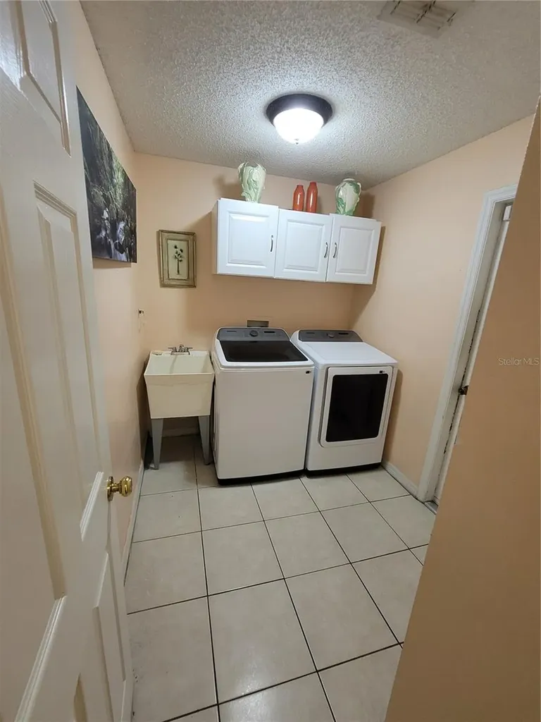 27640 Breakers Drive Wesley Chapel FL 33544