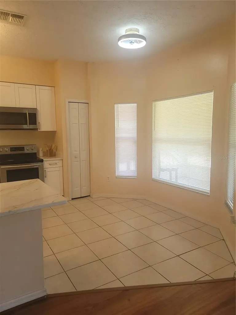 27640 Breakers Drive Wesley Chapel FL 33544