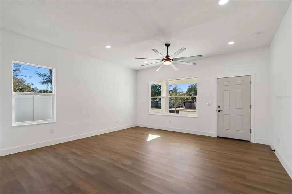 5111 68th Street N St Petersburg FL 33709