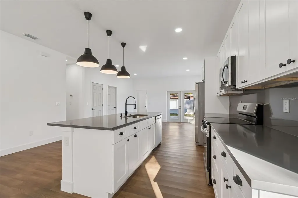 5111 68th Street N St Petersburg FL 33709