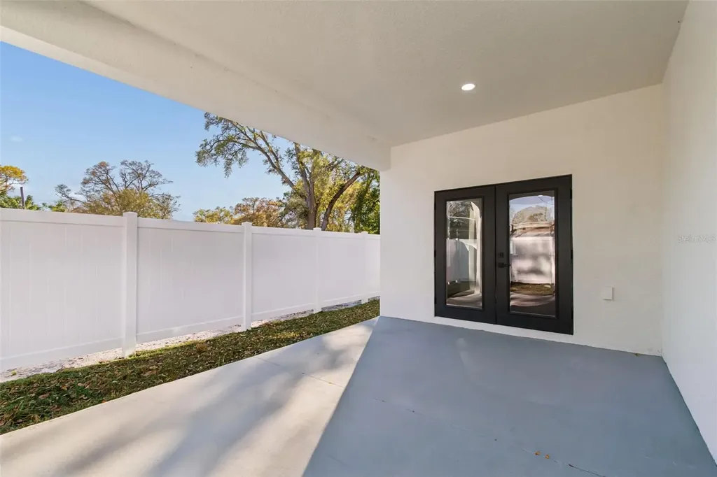 5111 68th Street N St Petersburg FL 33709
