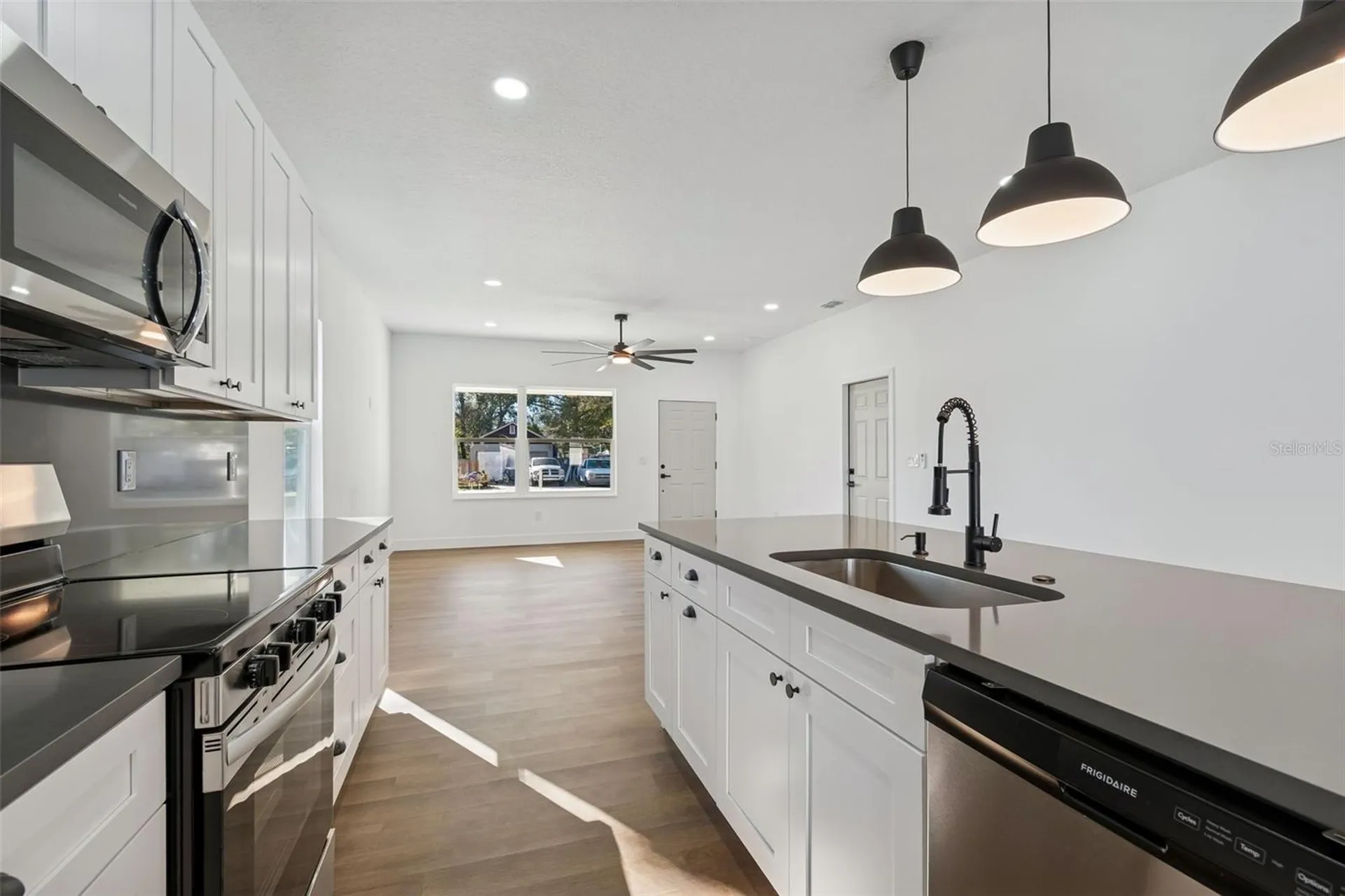 5111 68th Street N St Petersburg FL 33709