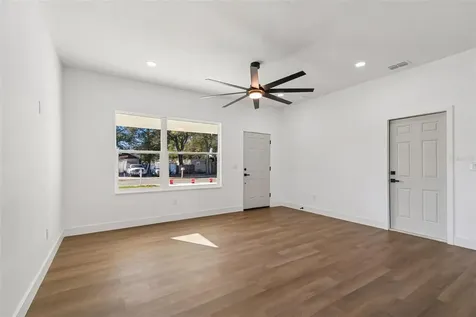 5111 68th Street N St Petersburg FL 33709
