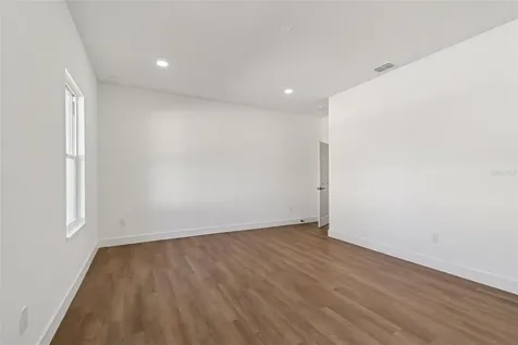 5111 68th Street N St Petersburg FL 33709