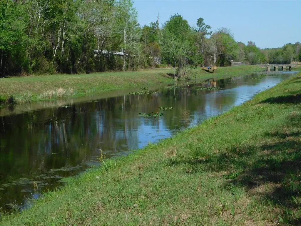 10505 E Deep Creek Boulevard Hastings FL 32145