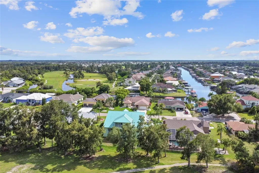 711 Eagle Lane Apollo Beach FL 33572