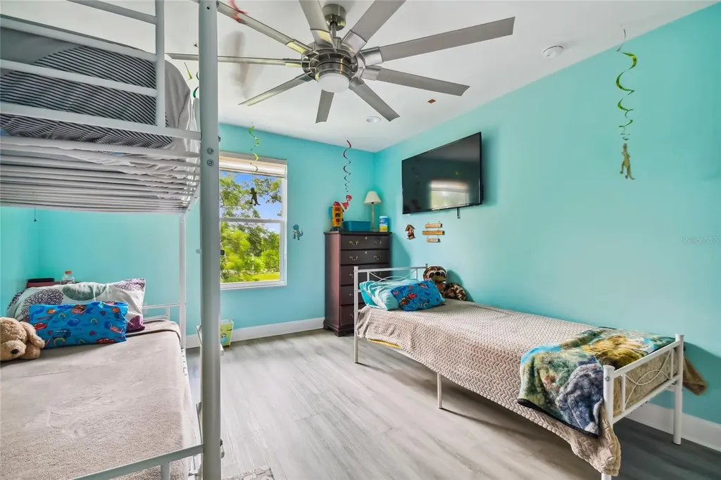 711 Eagle Lane Apollo Beach FL 33572