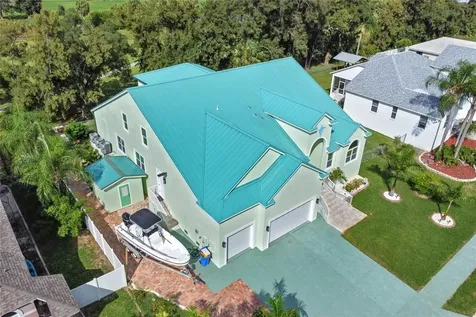 711 Eagle Lane Apollo Beach FL 33572