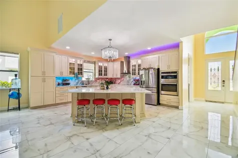 711 Eagle Lane Apollo Beach FL 33572