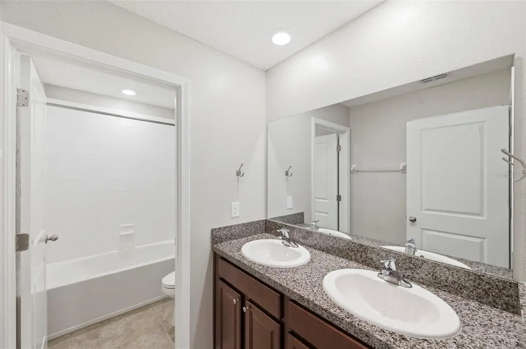 6342 Cobble Bliss Street Zephyrhills FL 33541