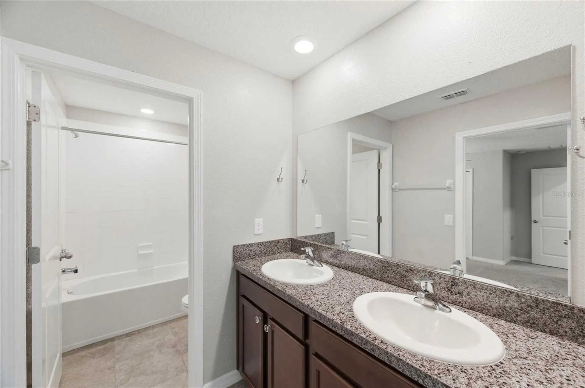 6342 Cobble Bliss Street Zephyrhills FL 33541