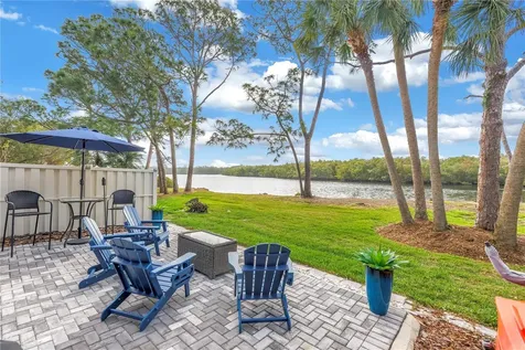 912 Myakka Court NE St Petersburg FL 33702