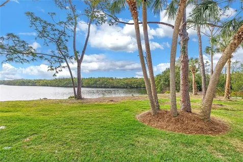 912 Myakka Court NE St Petersburg FL 33702